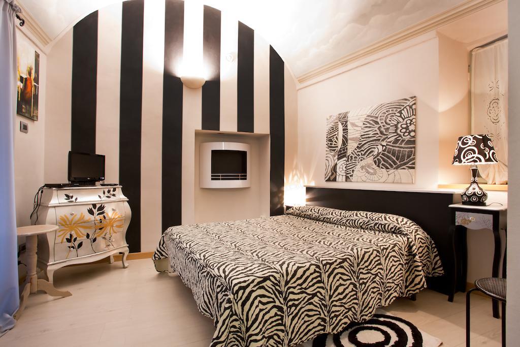 Lori'S Inn Mondovì Zimmer foto